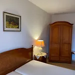 发尔肯史丹马兹葛赖史外葛卡斯托夫旅馆