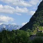 发尔肯史丹马兹葛赖史外葛卡斯托夫旅馆