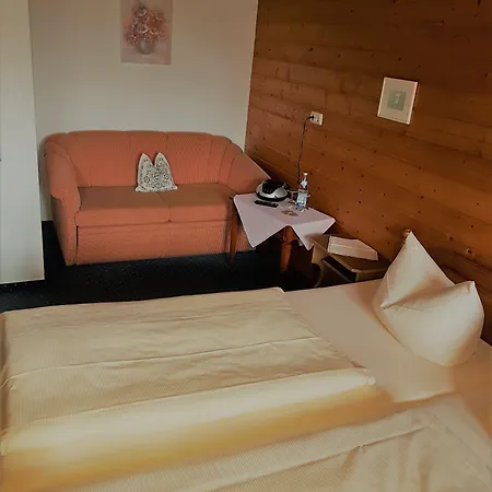 Aparthotel Falkenstein - Metzgerei Schwaiger - Flintsbach am Inn
